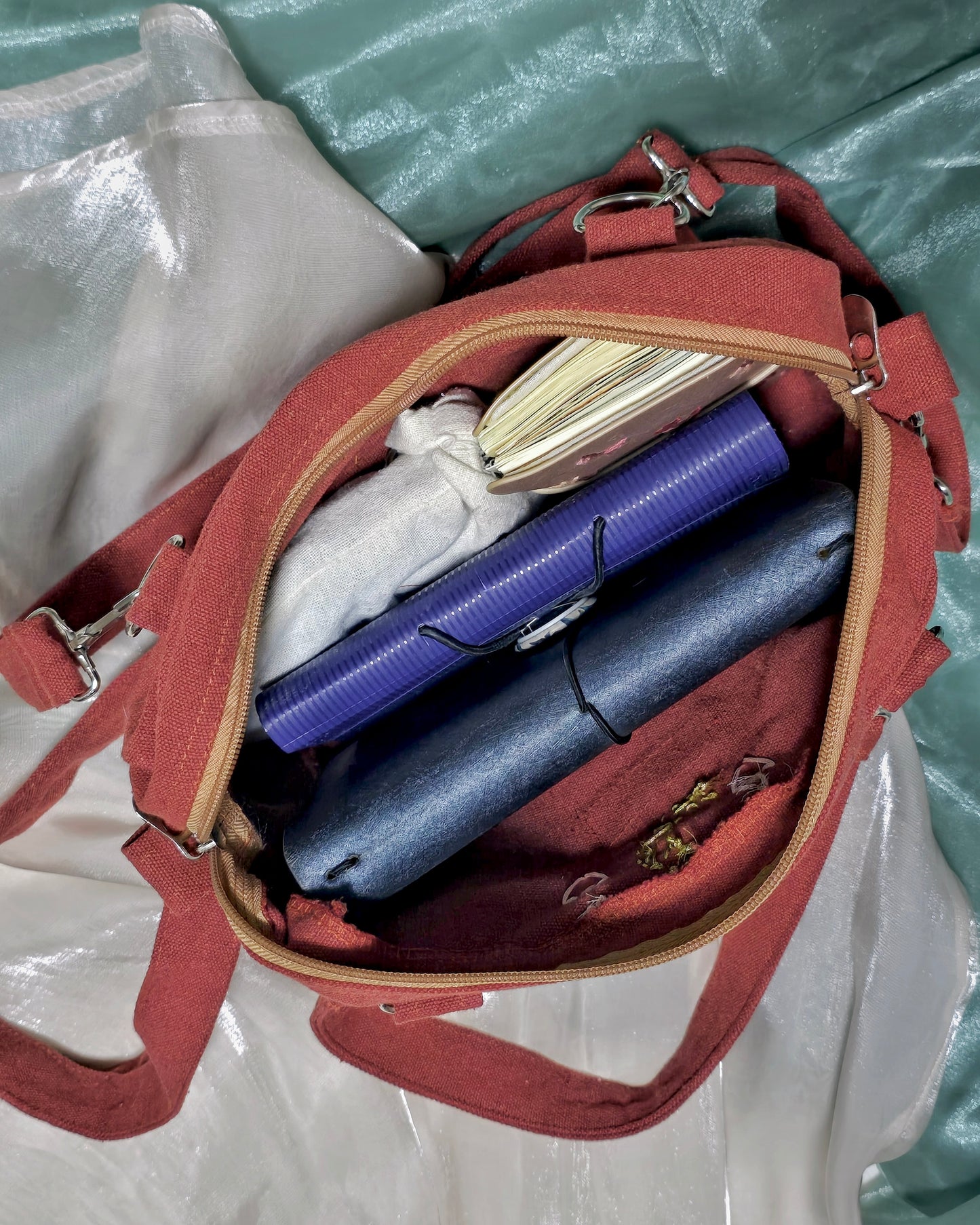 Moonphase Bag: A Light Traveler's Pouch