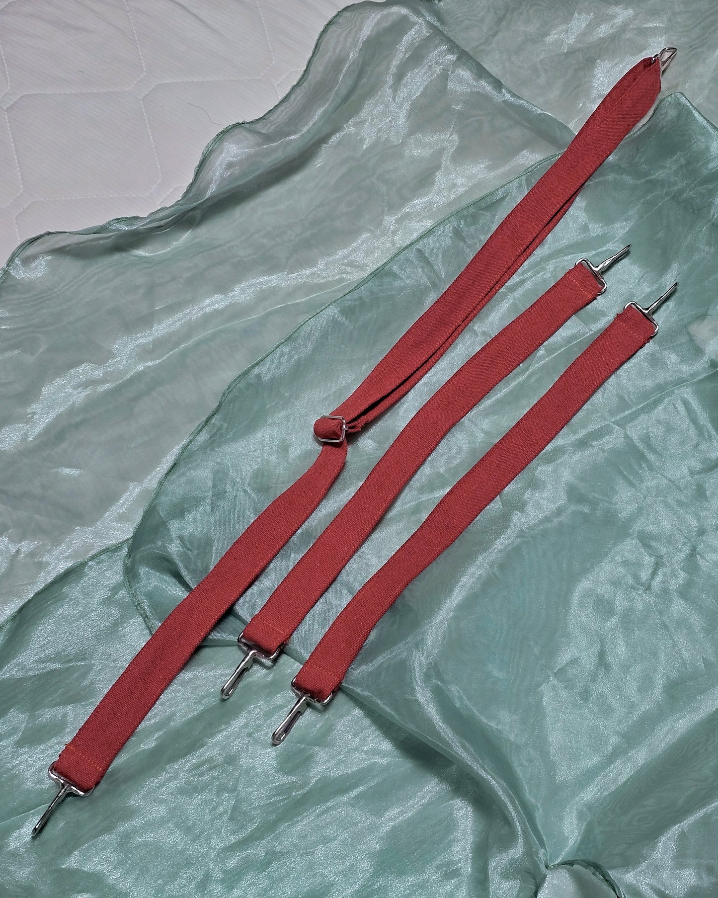 Moonphase Bag: A Light Traveler's Pouch